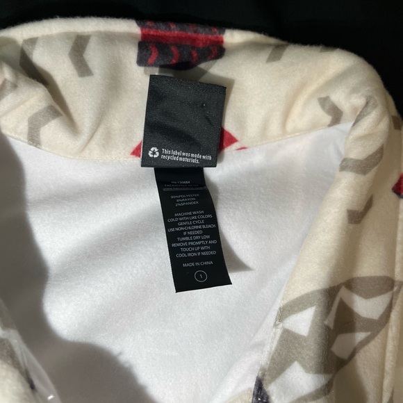 Princess Mononoke Fleece Shirt Jacket Women's XL Beige San's Mask Anime 1997 - Picture 10 of 13